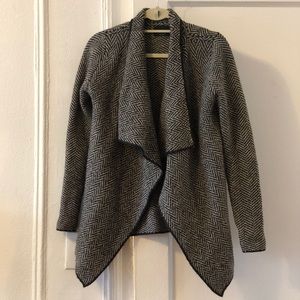 ZARA Knit Asymmetrical Houndstooth Cardigan
